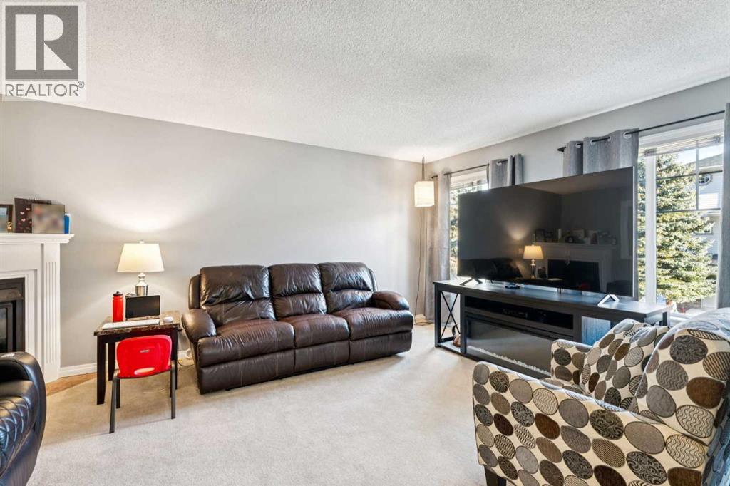 22 Country Hills Cove Nw, Calgary, Alberta  T3K 5G8 - Photo 11 - A2278004