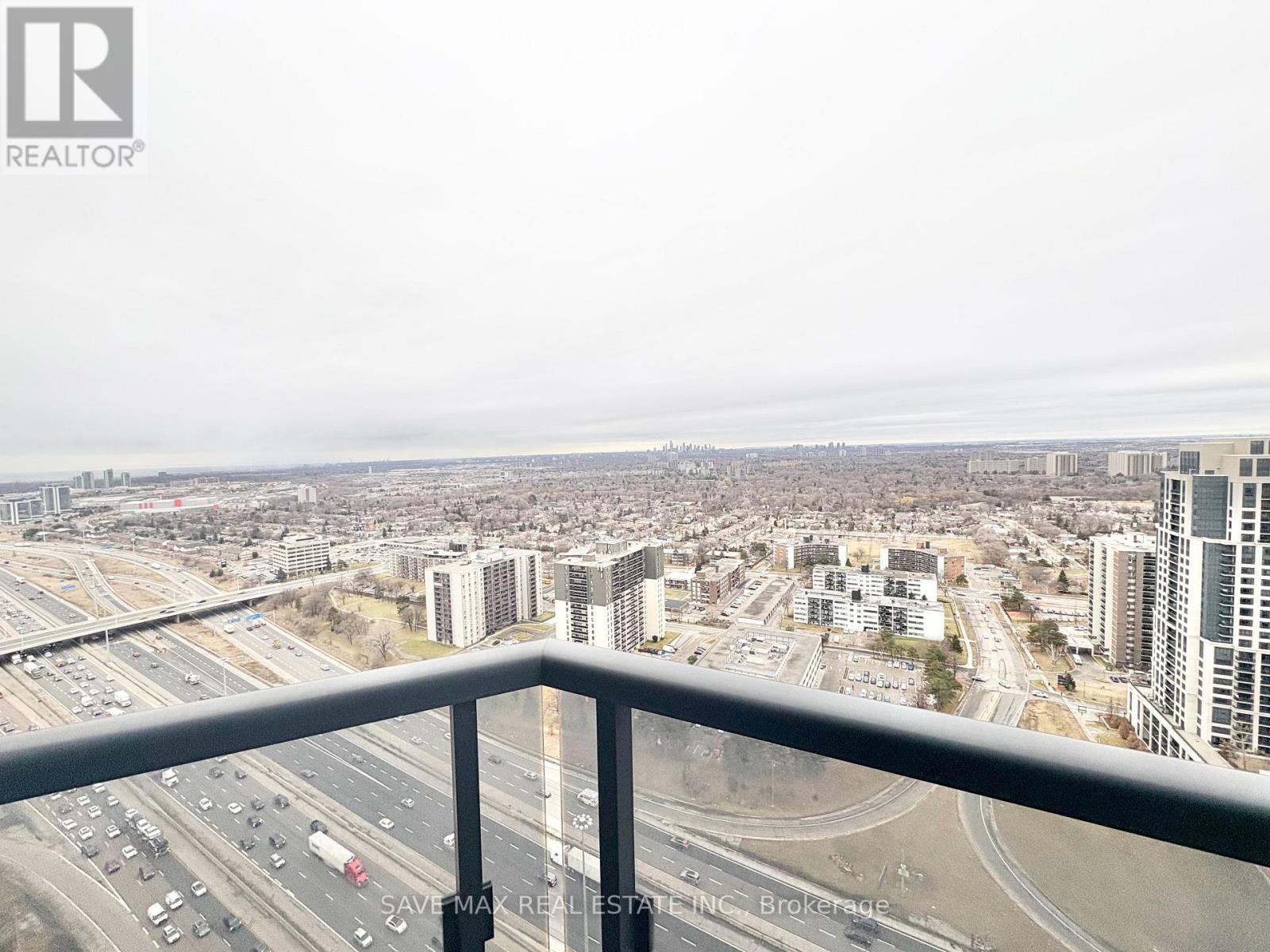 3305 - 5 Valhalla Inn Road, Toronto, Ontario  M9B 0B1 - Photo 11 - W12682314