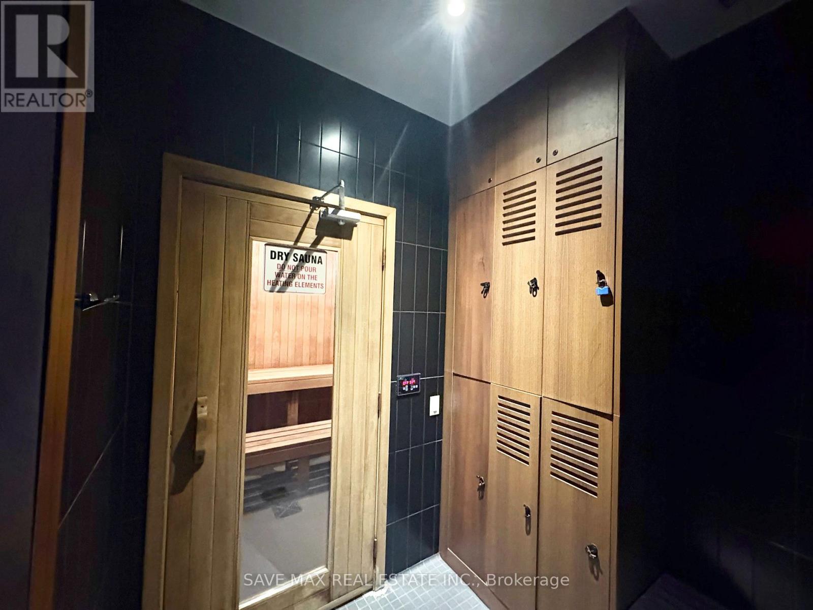 3305 - 5 Valhalla Inn Road, Toronto, Ontario  M9B 0B1 - Photo 23 - W12682314