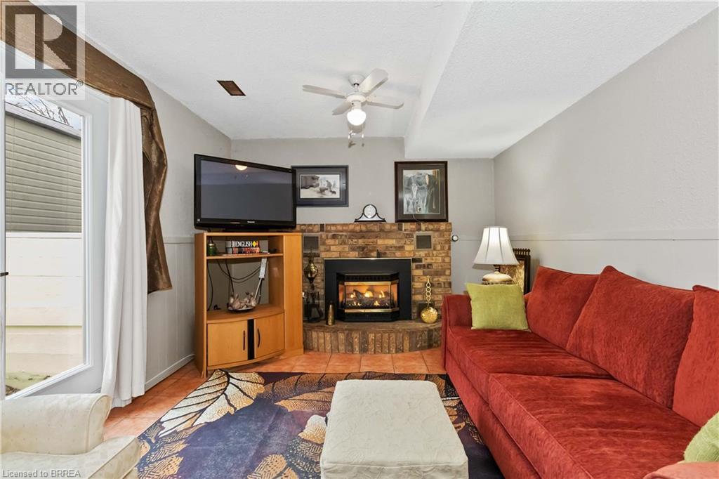 38 Black Locust Way, Brantford, Ontario  N3R 7C7 - Photo 30 - 40797544