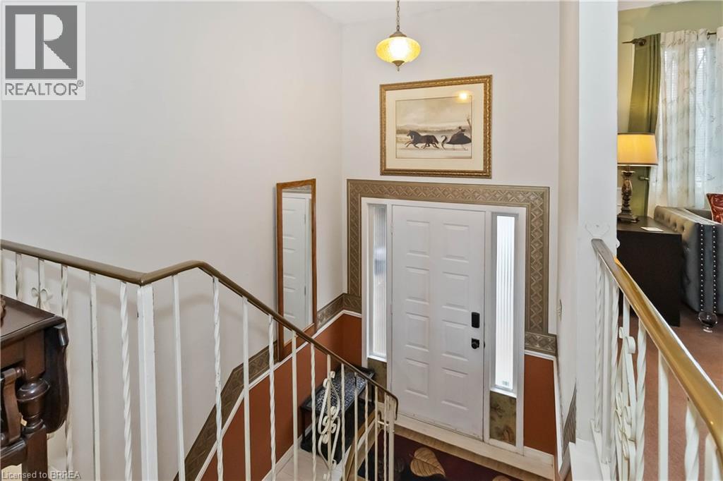 38 Black Locust Way, Brantford, Ontario  N3R 7C7 - Photo 4 - 40797544