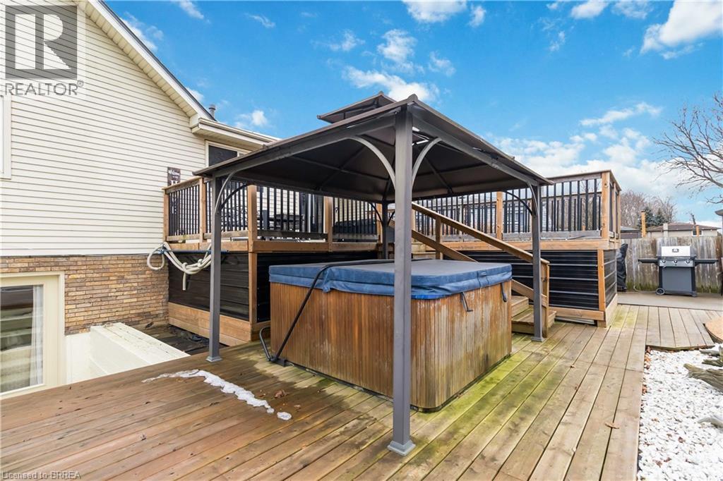 38 Black Locust Way, Brantford, Ontario  N3R 7C7 - Photo 40 - 40797544