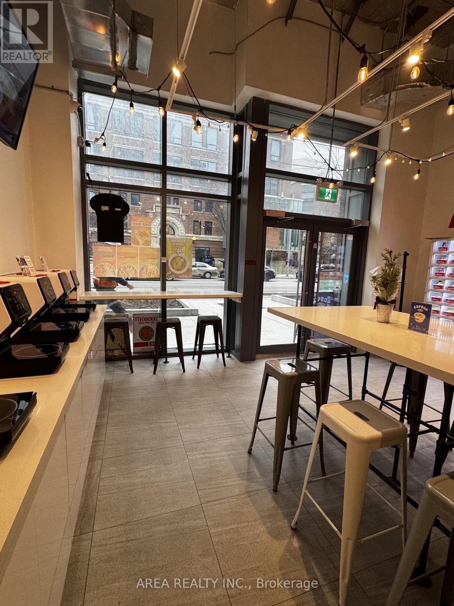 Unit C - 233 College Street, Toronto (Kensington-Chinatown), Ontario  M5T 2B6 - Photo 7 - C12700478