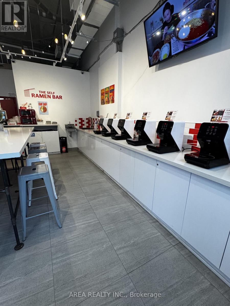 Unit C - 233 College Street, Toronto (Kensington-Chinatown), Ontario  M5T 2B6 - Photo 9 - C12700478