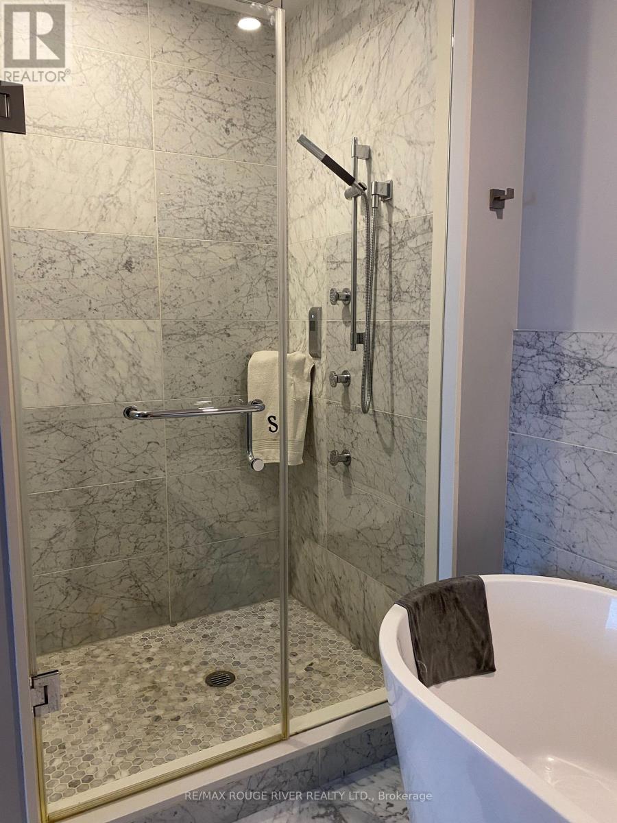 2411 - 488 University Avenue, Toronto, Ontario  M5G 0C1 - Photo 19 - C12700488