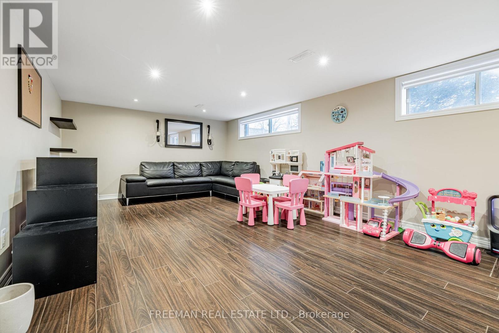 171 Honiton Street, Toronto, Ontario  M3H 5N2 - Photo 25 - C12700520