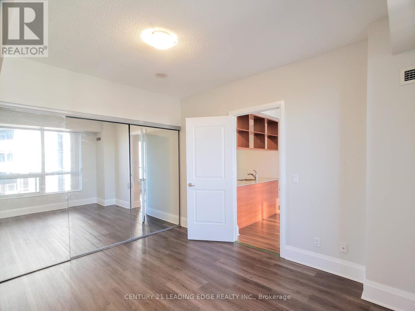 1121 - 100 Harrison Garden Boulevard, Toronto, Ontario  M2N 0C2 - Photo 9 - C12700568