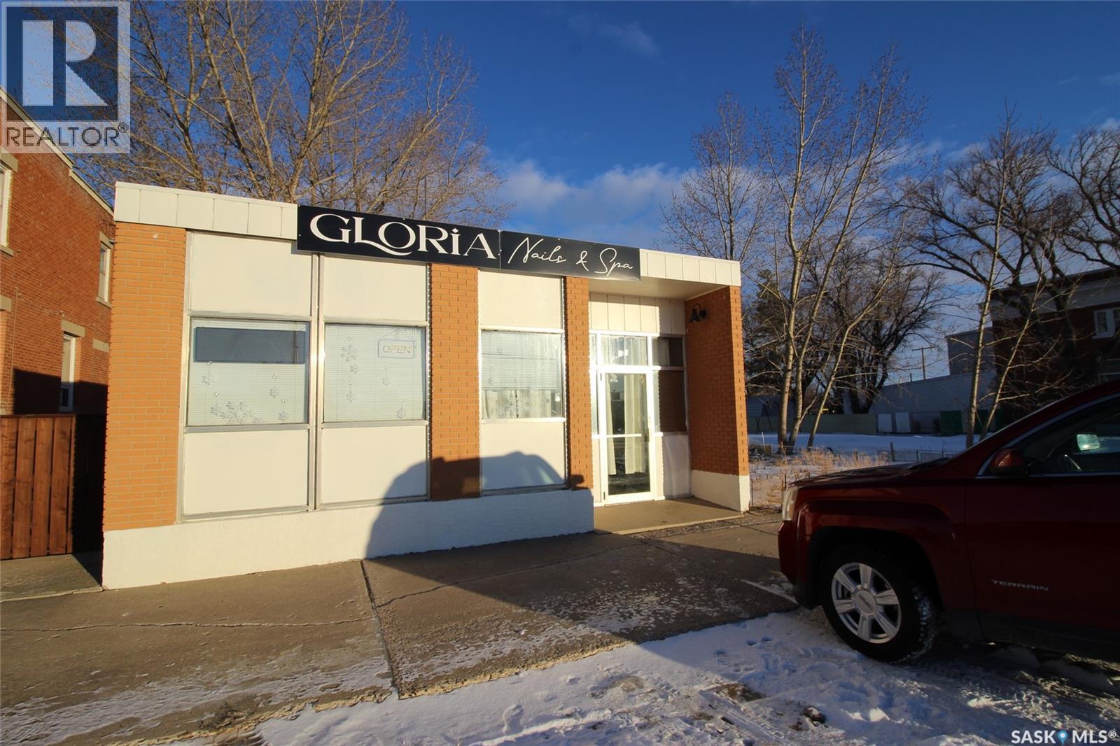 254 Centre Street, Shaunavon, Saskatchewan  S0N 2M0 - Photo 14 - SK026867