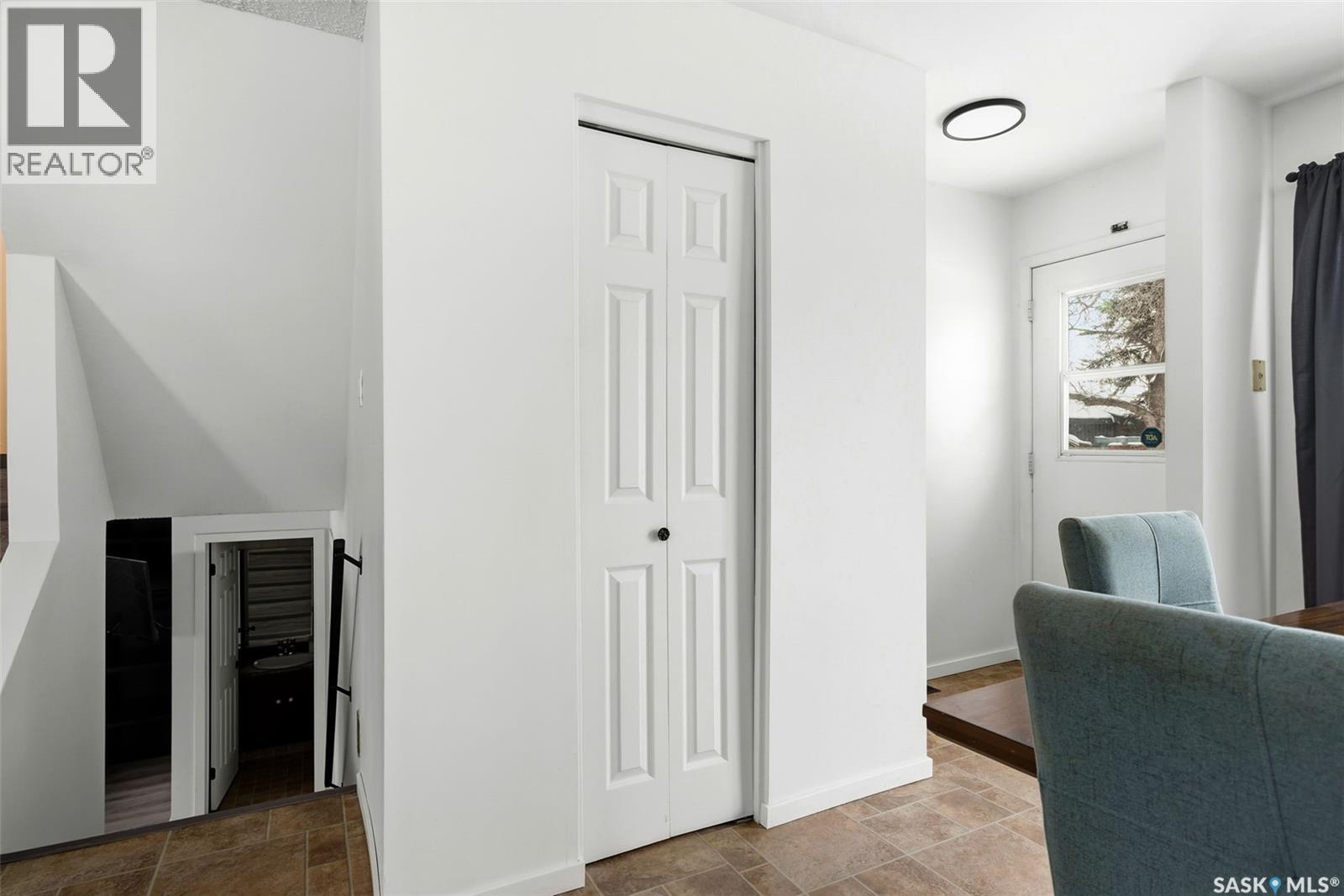 15 Rutley Street, Regina, Saskatchewan  S4R 5Y5 - Photo 11 - SK026837