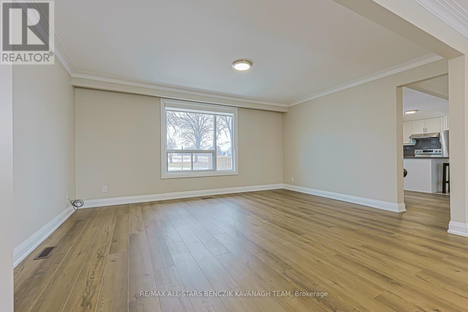 11369 Warden Avenue, Markham, Ontario  L6C 1M9 - Photo 8 - N12700490