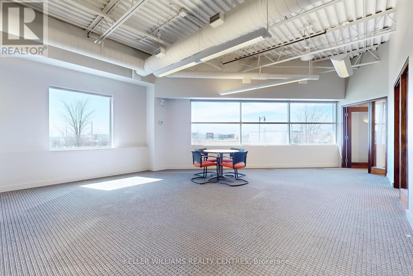 Unit 7 - 125 Don Hillock Drive, Aurora, Ontario  L4G 0H8 - Photo 13 - N12700526