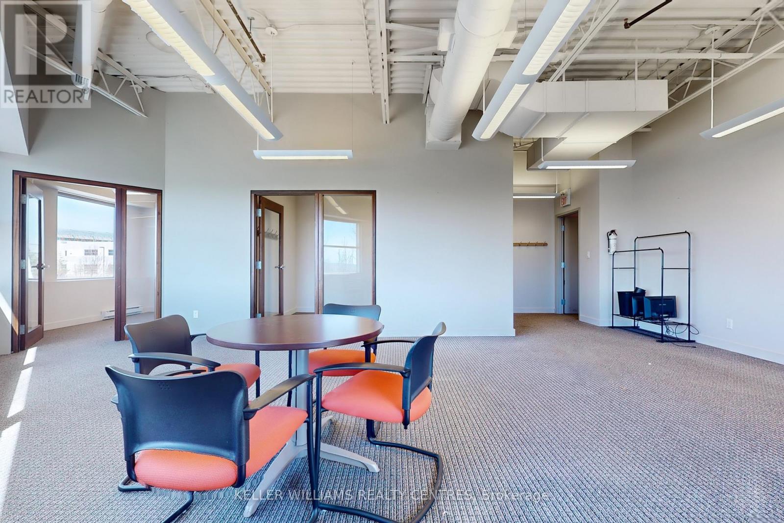 Unit 7 - 125 Don Hillock Drive, Aurora, Ontario  L4G 0H8 - Photo 15 - N12700526