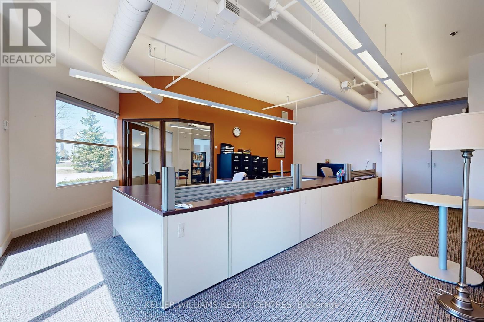 Unit 7 - 125 Don Hillock Drive, Aurora, Ontario  L4G 0H8 - Photo 2 - N12700526