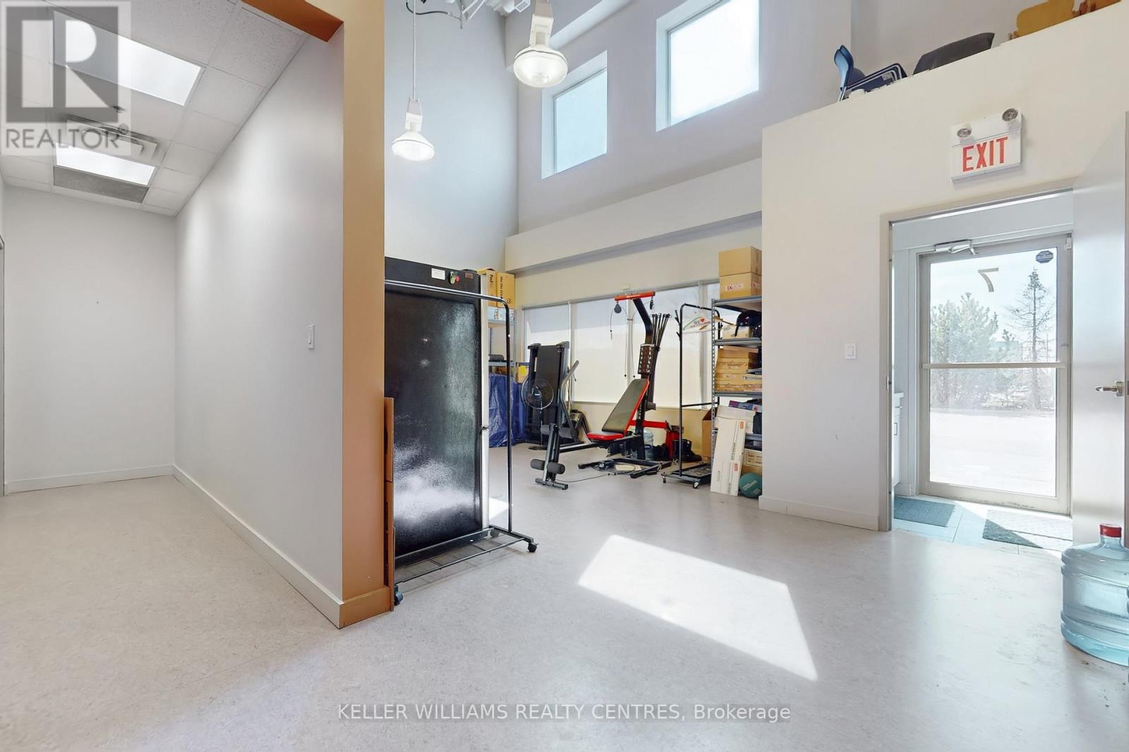 Unit 7 - 125 Don Hillock Drive, Aurora, Ontario  L4G 0H8 - Photo 9 - N12700526