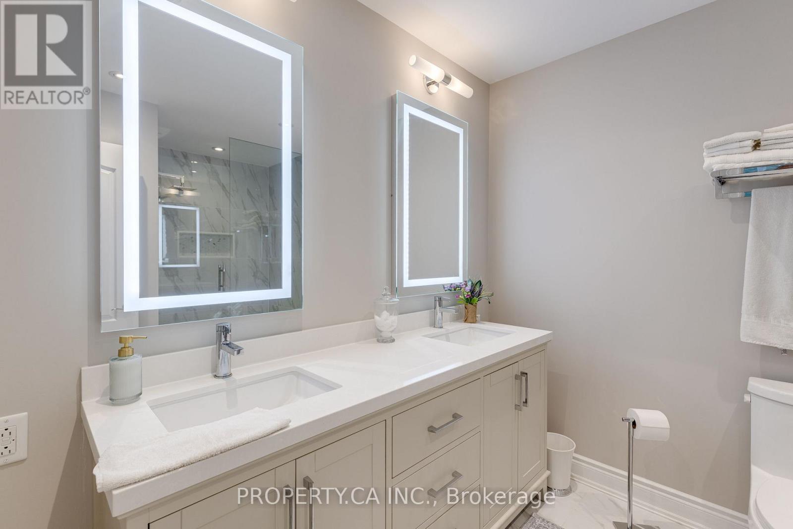 204 Ridge Way, New Tecumseth (Alliston), Ontario  L9R 0K5 - Photo 20 - N12700538