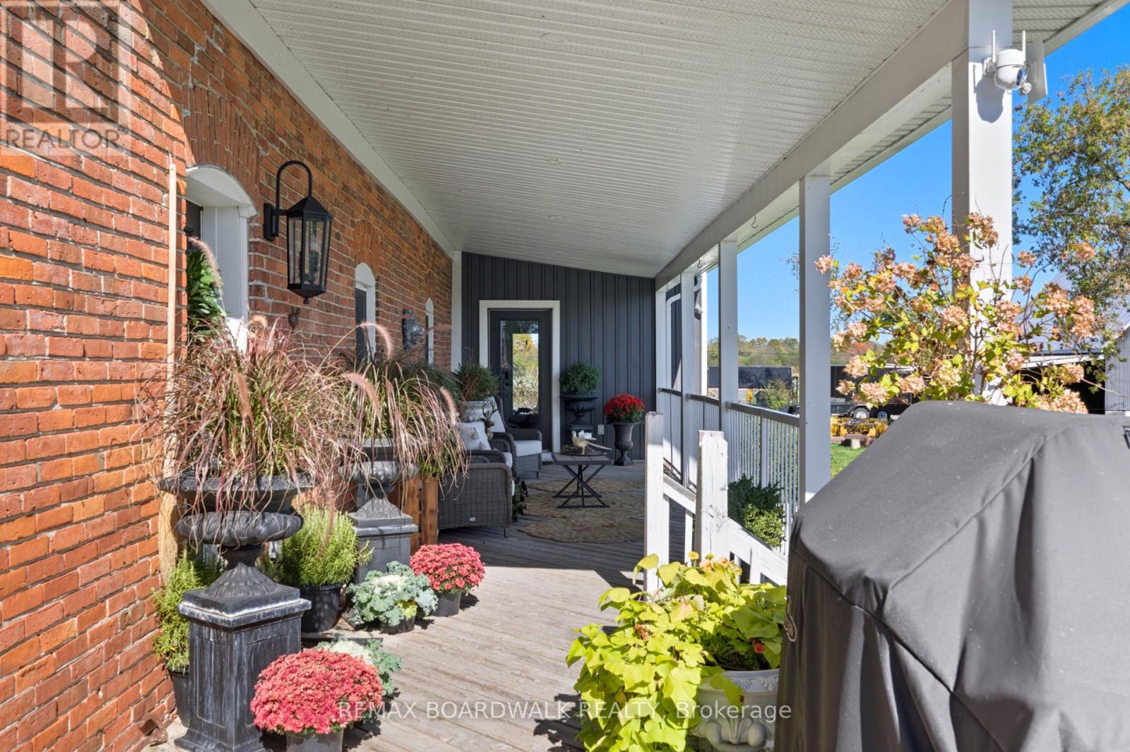 35 County Road #1 Road, Elizabethtown-Kitley, Ontario  K0E 1Y0 - Photo 12 - X12444024