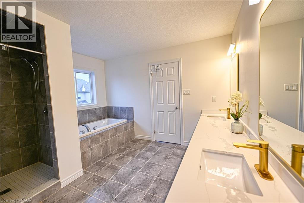 130 Coopershawk Street, Kitchener, Ontario  N2K 4J3 - Photo 34 - 40798843