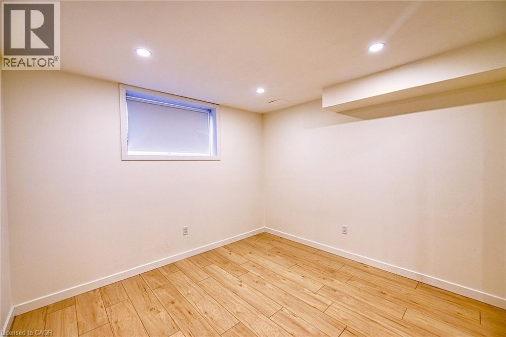 130 Coopershawk Street, Kitchener, Ontario  N2K 4J3 - Photo 47 - 40798843