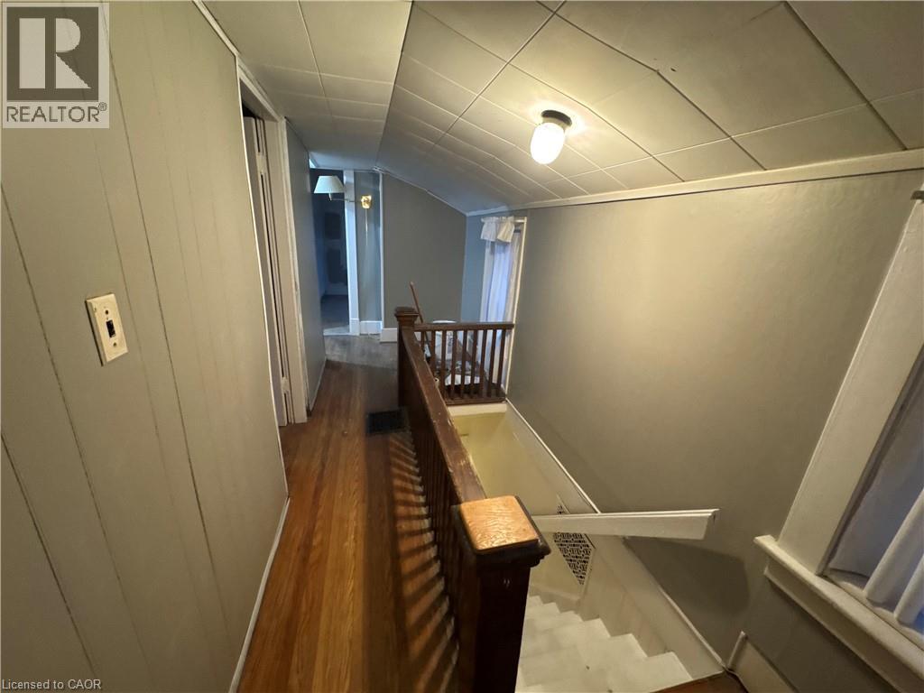 5561 Dorchester Road, Niagara Falls, Ontario  L2G 5S2 - Photo 8 - 40798220