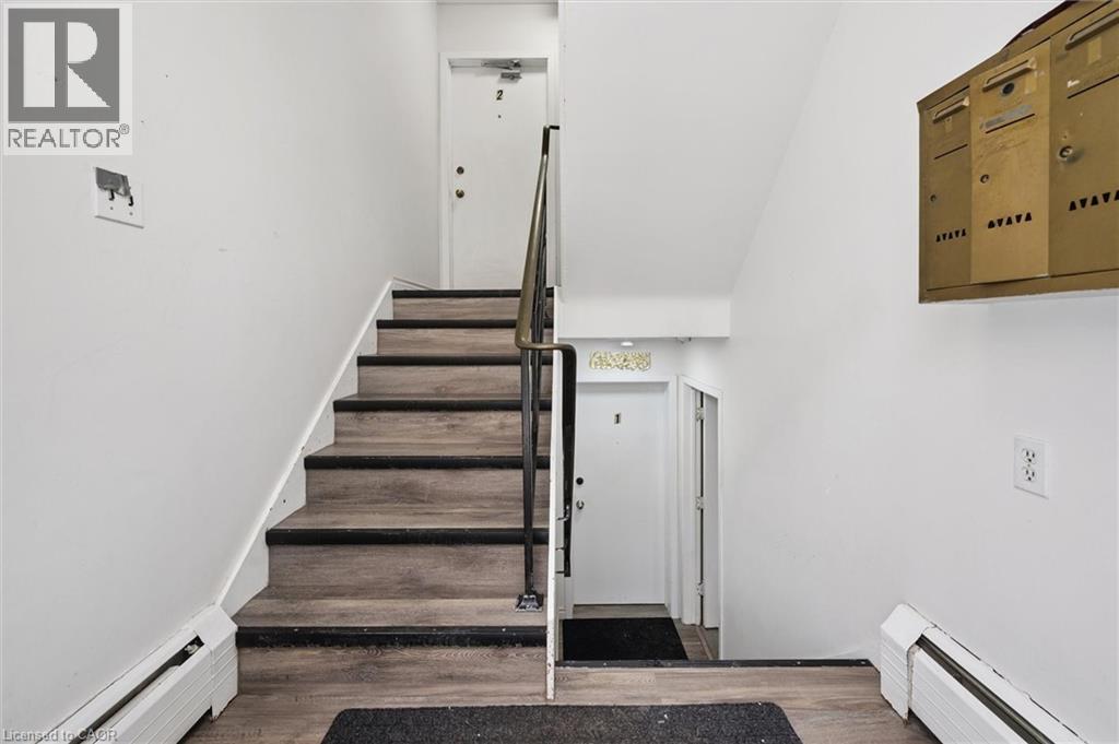 24 Austin Drive, Waterloo, Ontario  N2L 3Y1 - Photo 10 - 40798835