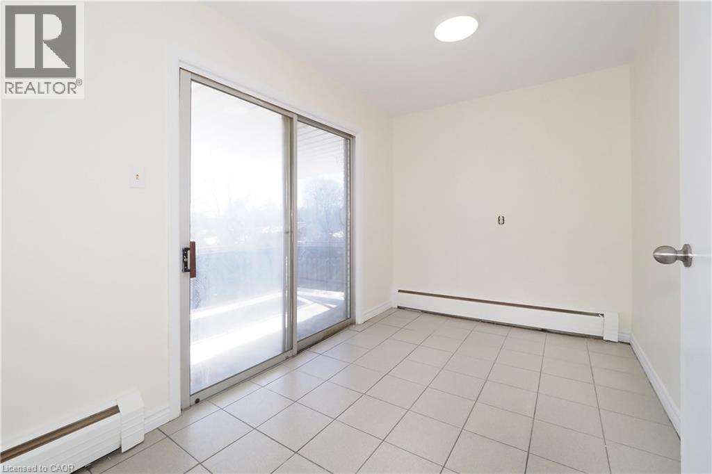 24 Austin Drive, Waterloo, Ontario  N2L 3Y1 - Photo 19 - 40798835