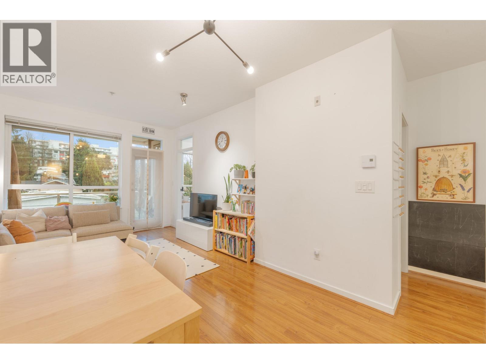 315 3551 Foster Avenue, Vancouver, British Columbia  V5R 0A1 - Photo 5 - R3079671