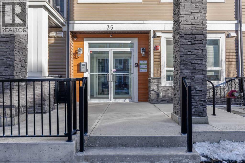 305, 35 Walgrove  Se, Calgary, Alberta  t2x 4s6 - Photo 2 - A2278823