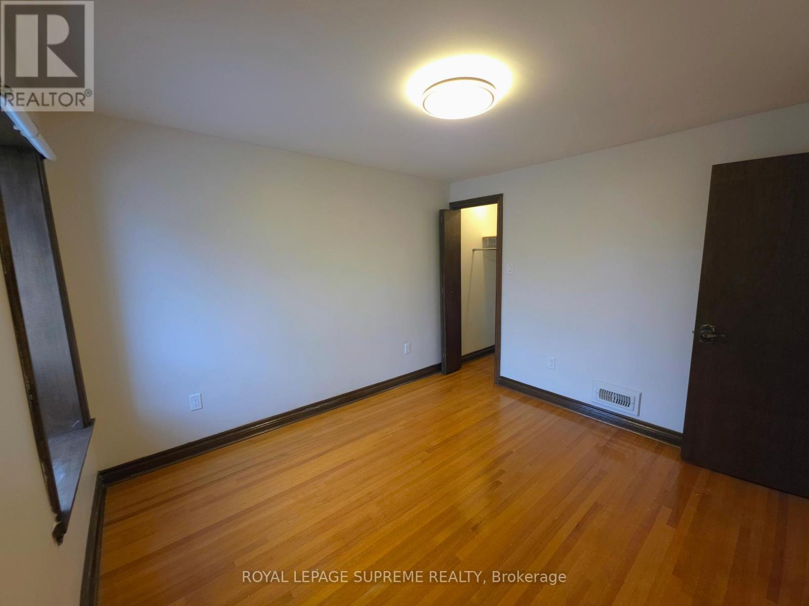 58 Harding Avenue, Toronto, Ontario  M6M 3A5 - Photo 17 - W12700532