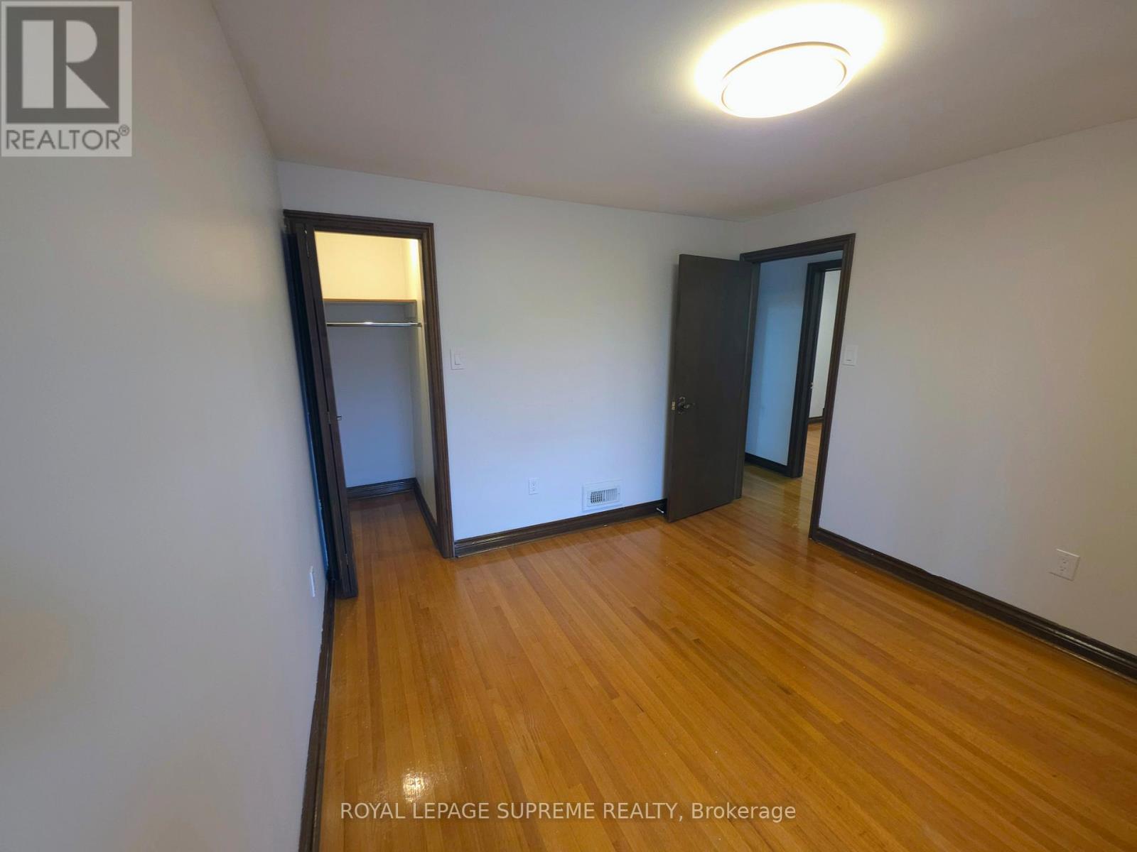 58 Harding Avenue, Toronto, Ontario  M6M 3A5 - Photo 18 - W12700532