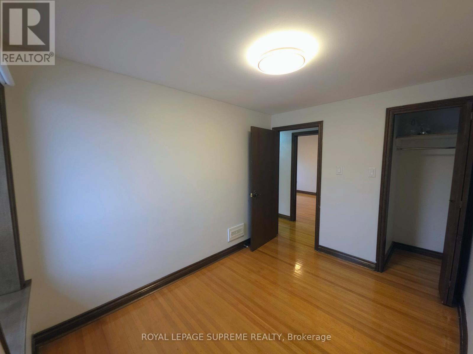 58 Harding Avenue, Toronto, Ontario  M6M 3A5 - Photo 20 - W12700532