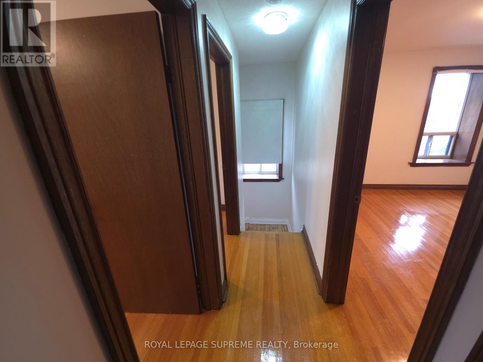 58 Harding Avenue, Toronto, Ontario  M6M 3A5 - Photo 24 - W12700532