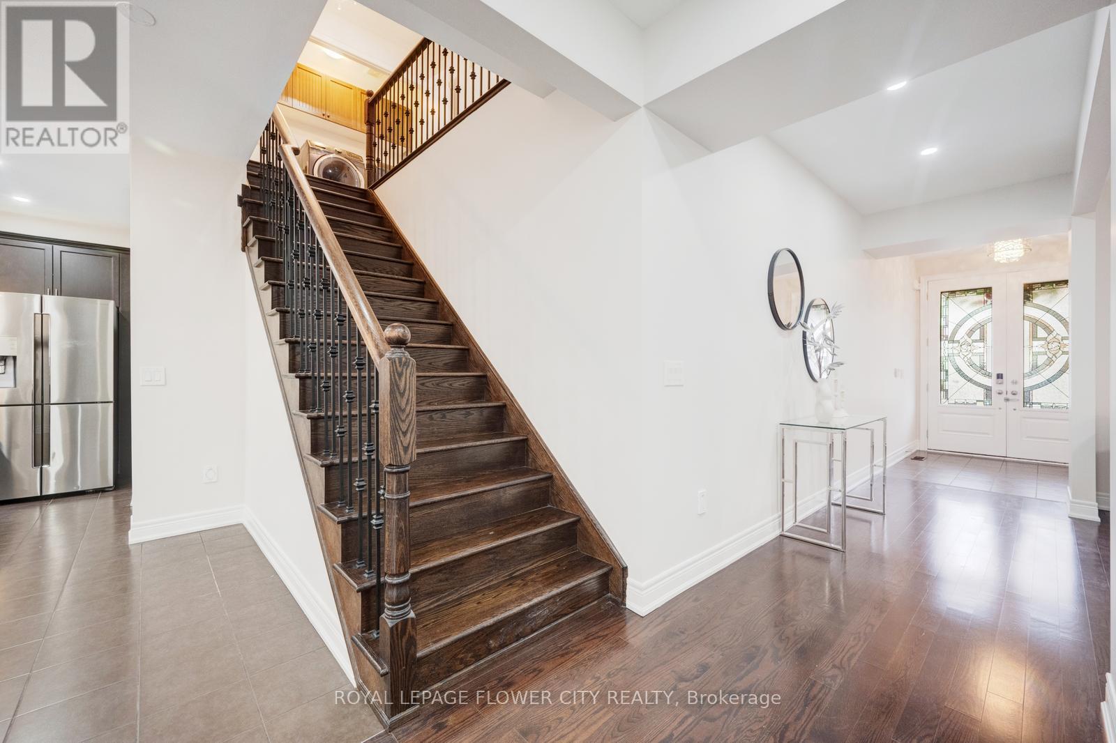 6 Villadowns Trail, Brampton, Ontario  L6R 3V5 - Photo 24 - W12700554