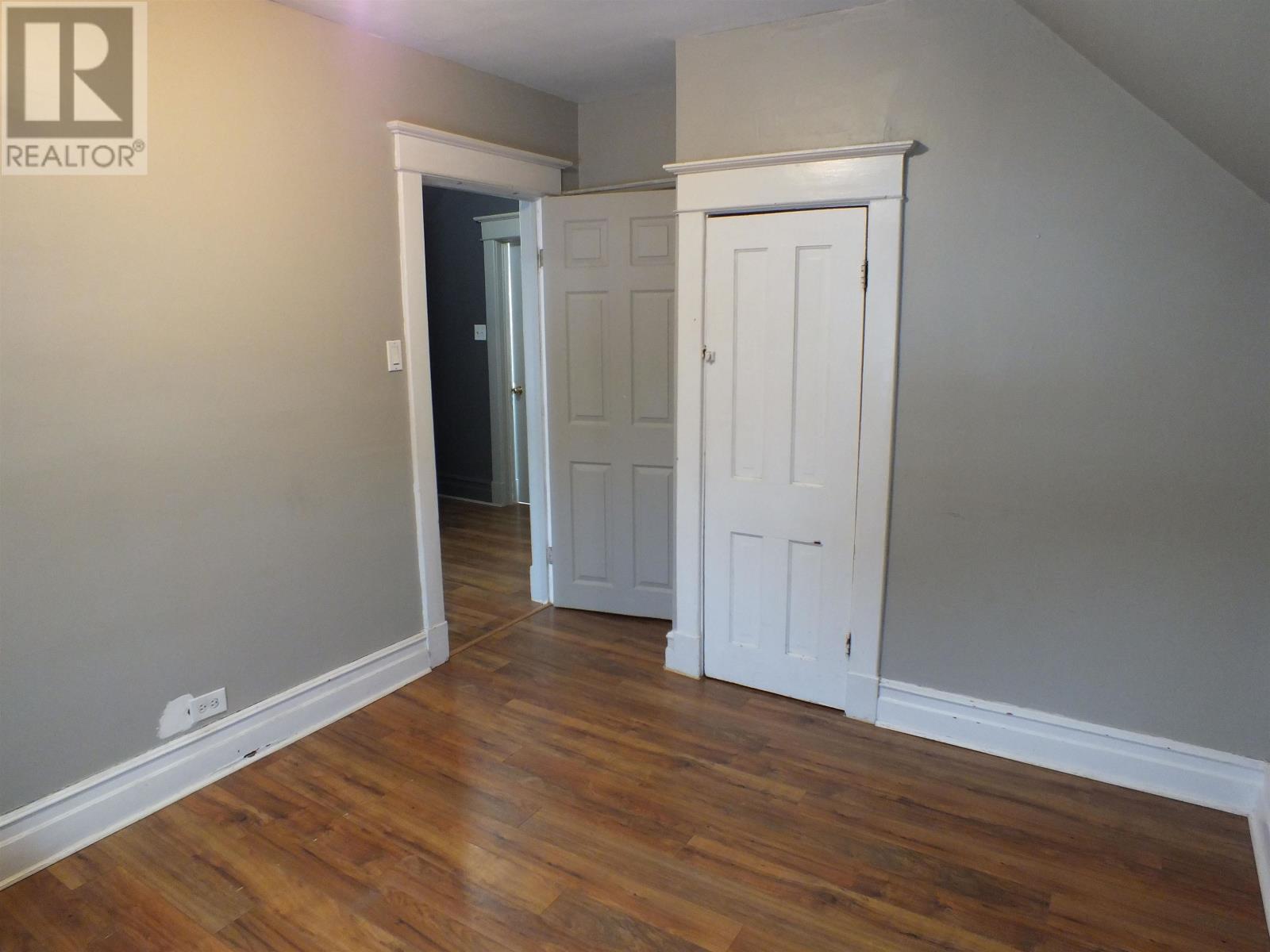 225 Balmoral St, Thunder Bay, Ontario  P7C 4J7 - Photo 15 - TB2600059