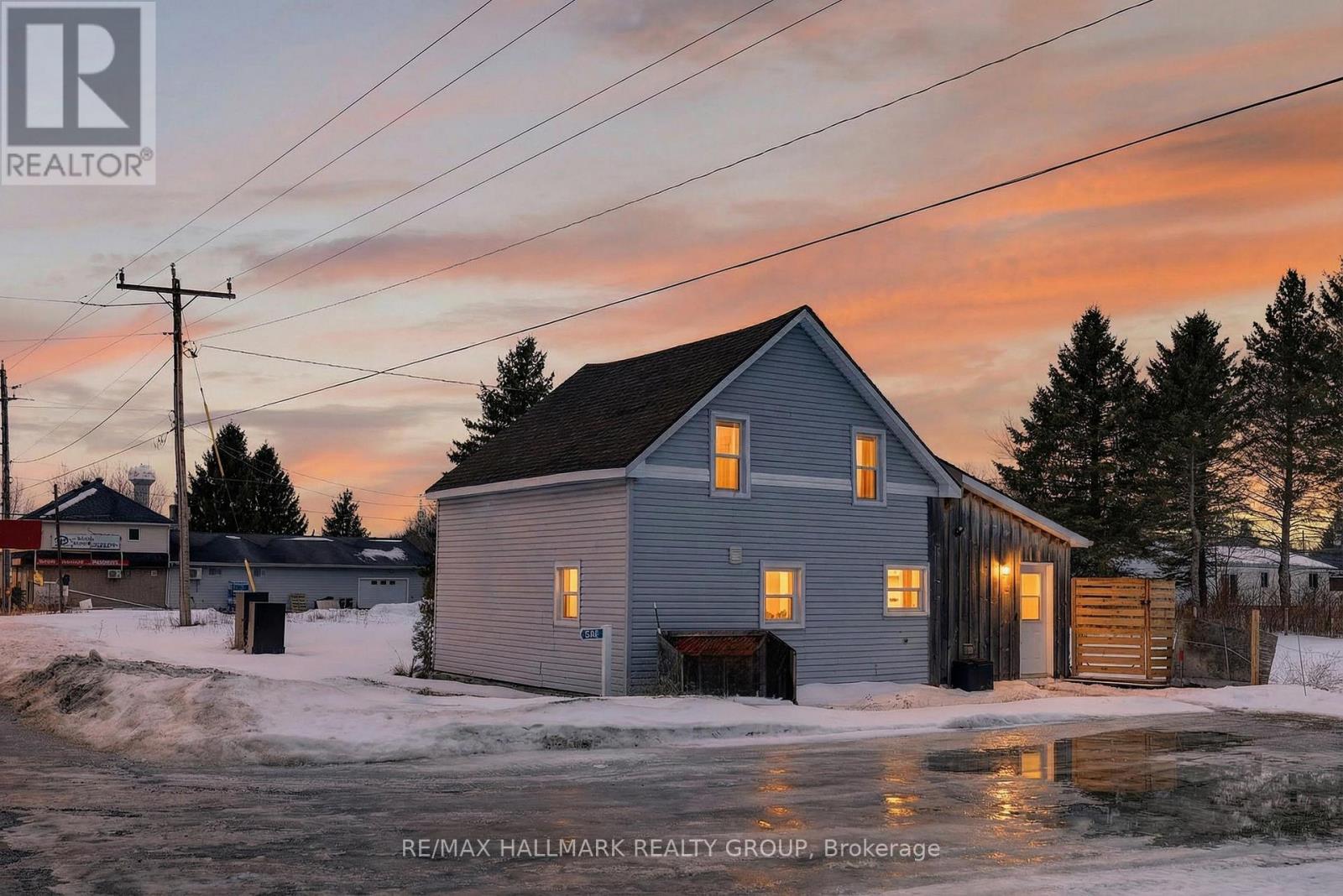 633 Russell Road, Clarence-Rockland, Ontario  K0A 2A0 - Photo 1 - X12700584