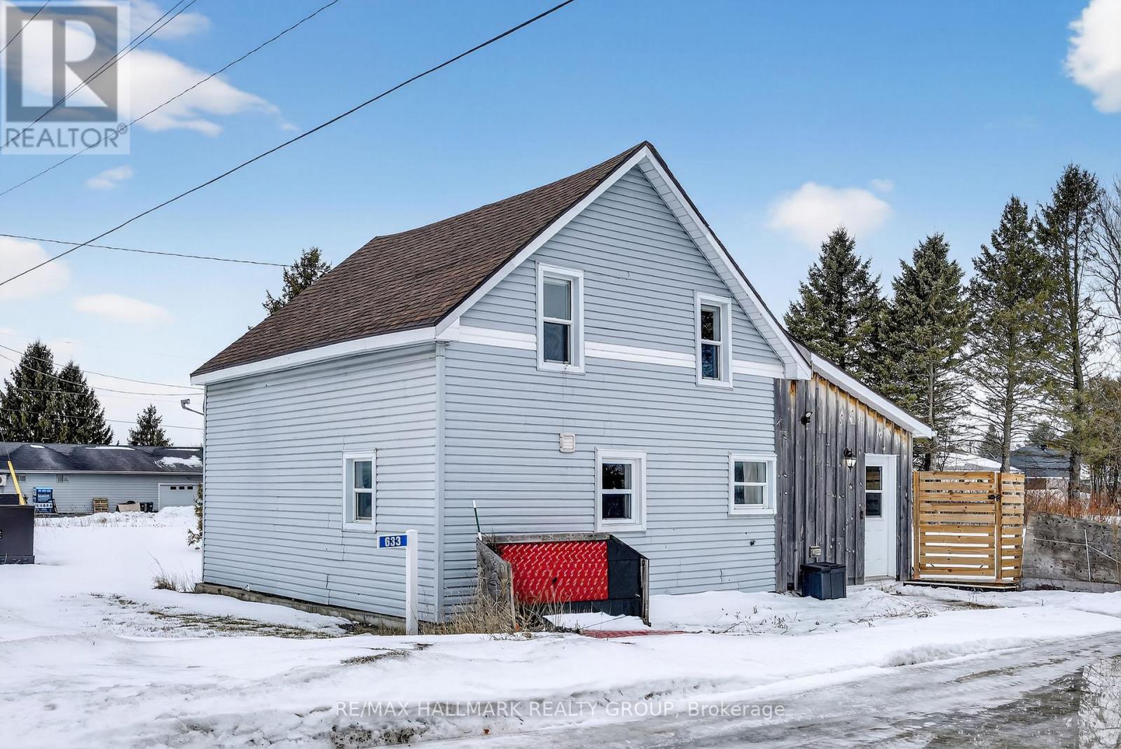 633 Russell Road, Clarence-Rockland, Ontario  K0A 2A0 - Photo 2 - X12700584