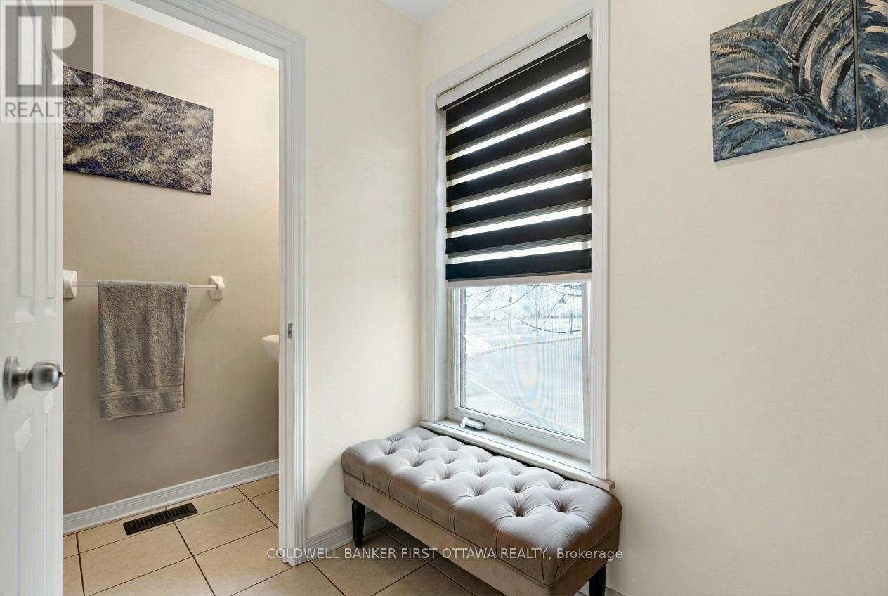 150 Urbancrest Private, Ottawa, Ontario  T1P 1L9 - Photo 14 - X12700662