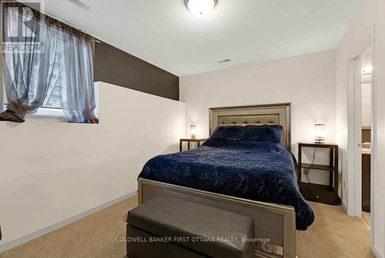 150 Urbancrest Private, Ottawa, Ontario  T1P 1L9 - Photo 19 - X12700662