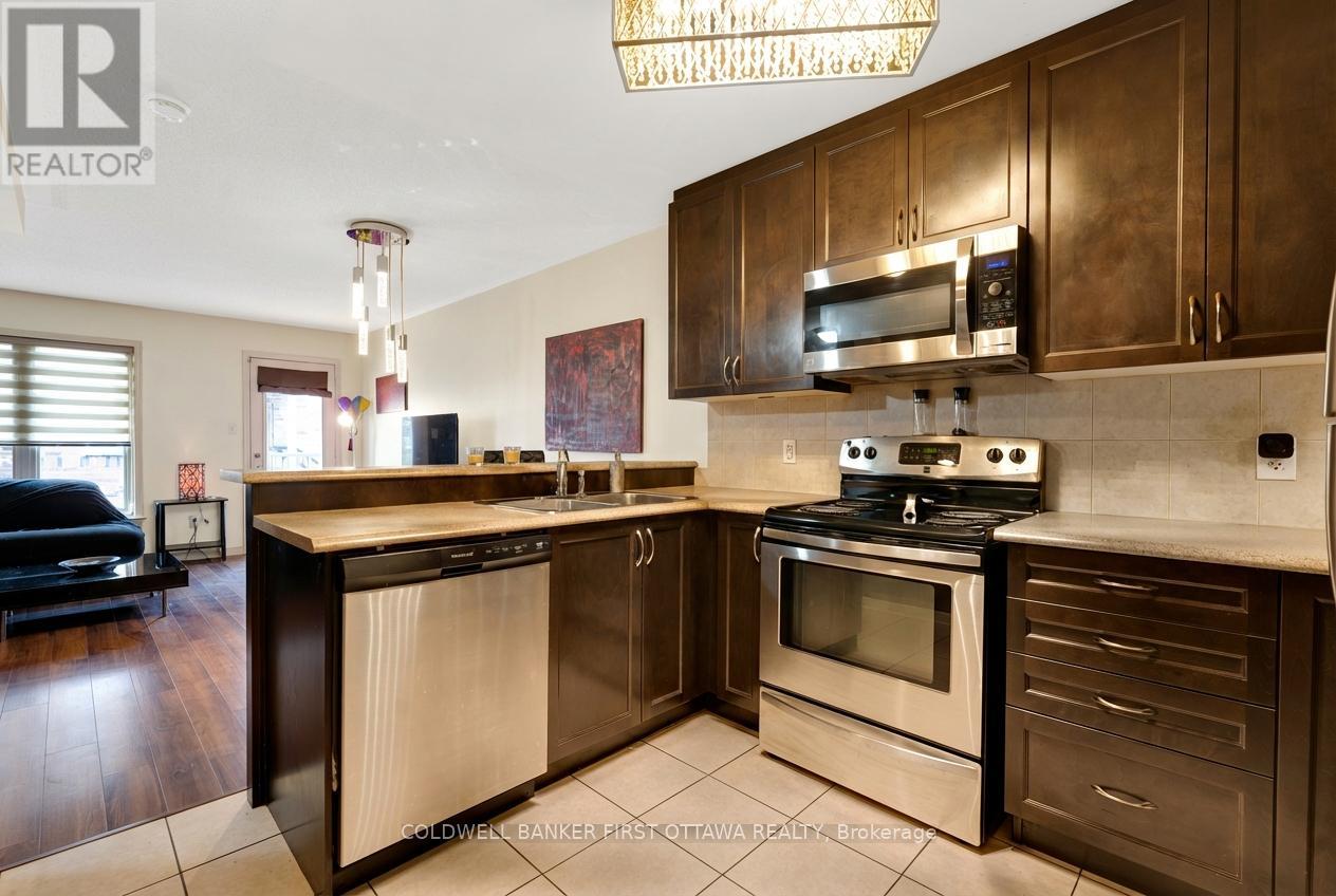 150 Urbancrest Private, Ottawa, Ontario  T1P 1L9 - Photo 9 - X12700662