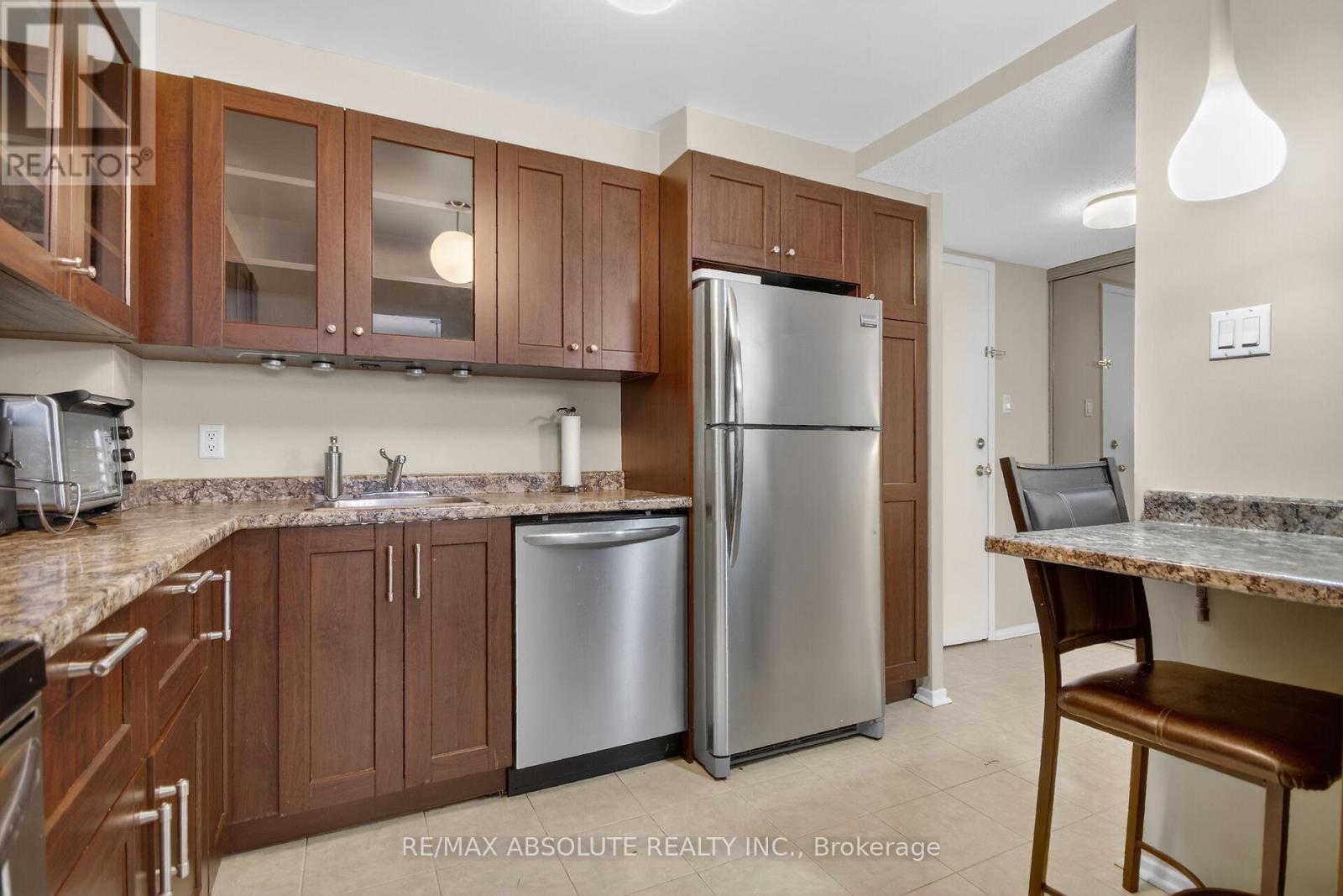 806 - 960 Teron Road, Ottawa, Ontario  K2K 2B6 - Photo 21 - X12700726