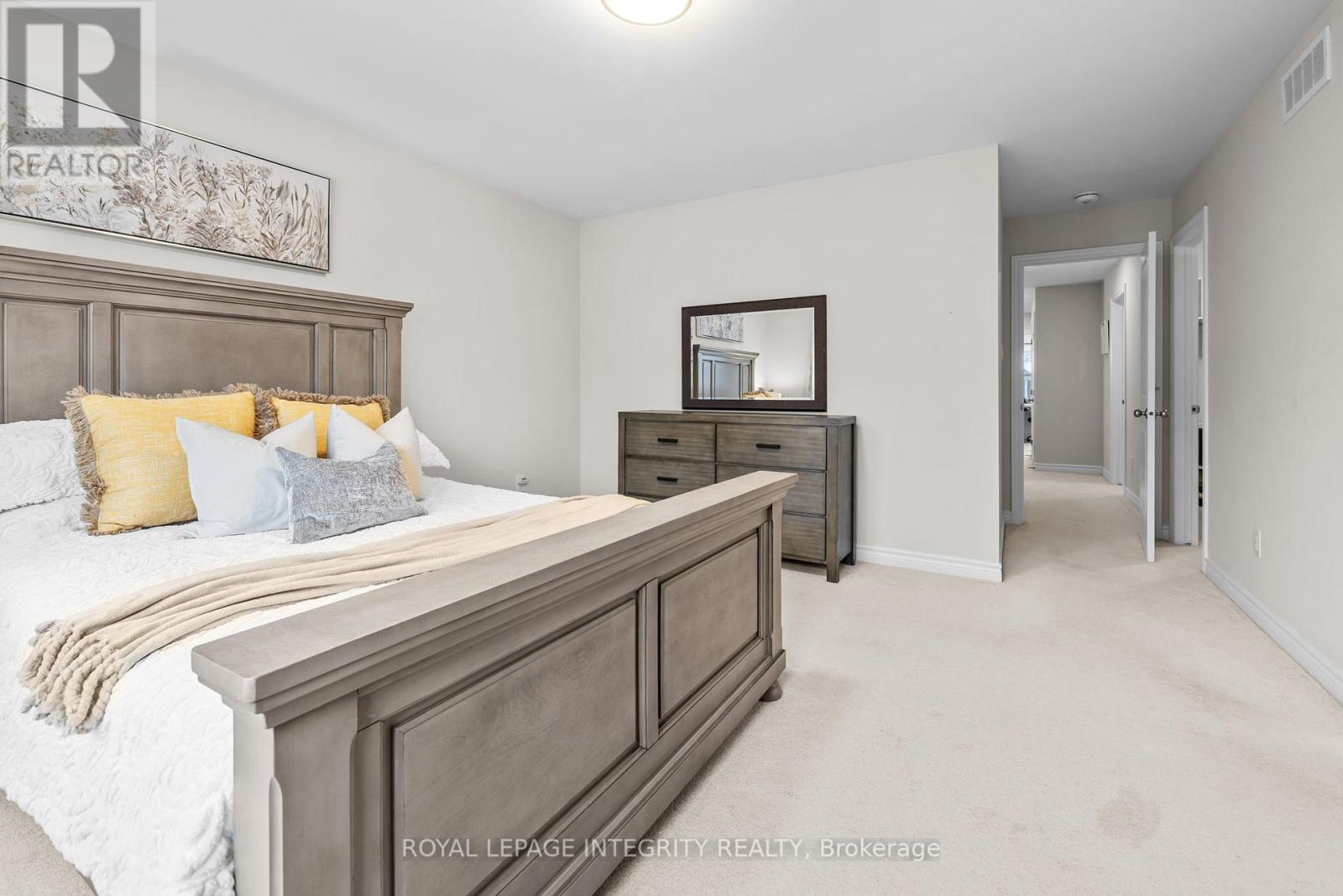 103 Nepeta Crescent, Ottawa, Ontario  K1T 0S5 - Photo 19 - X12700732