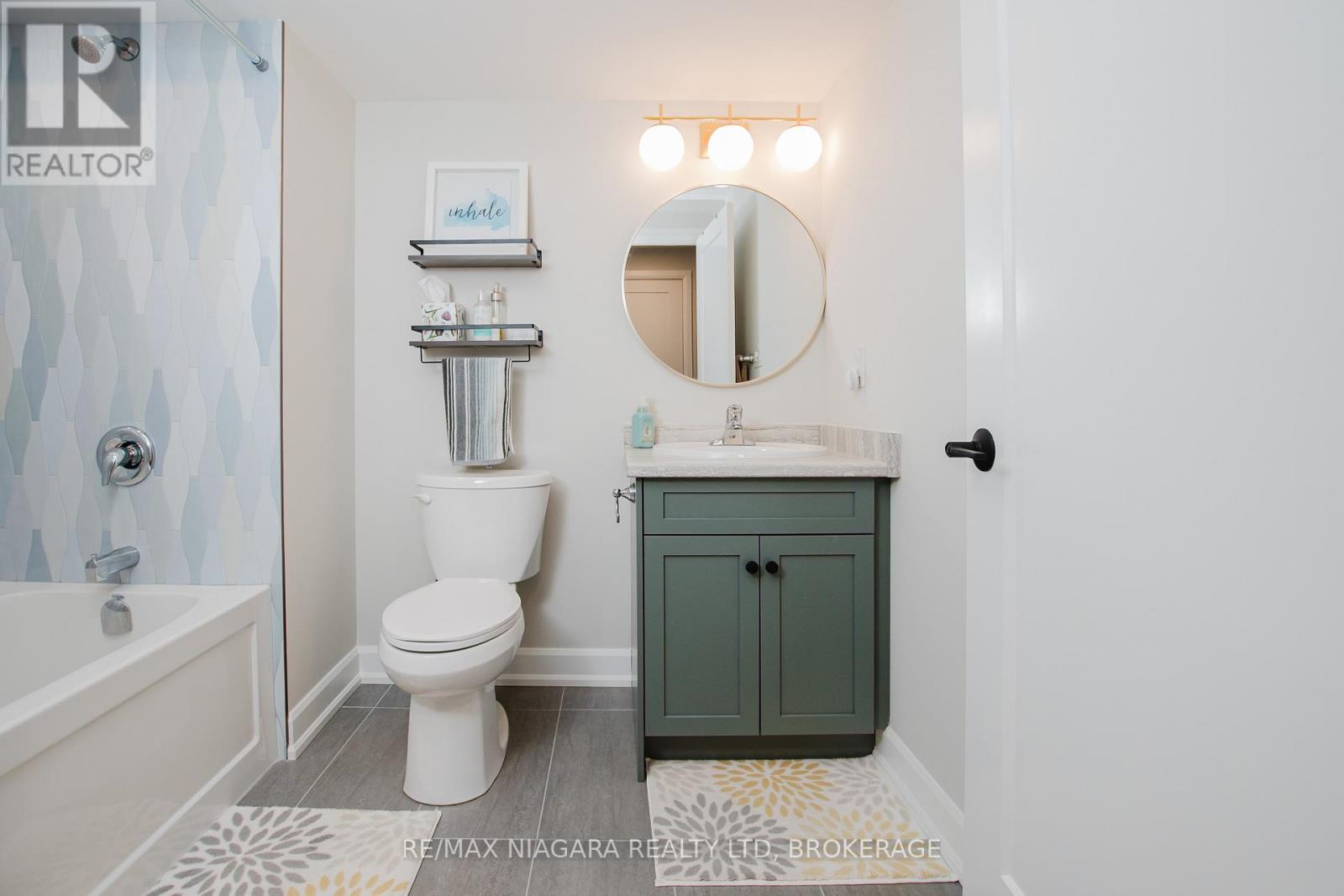 3376 Whispering Woods Trail, Fort Erie, Ontario  L0S 1N0 - Photo 24 - X12700650