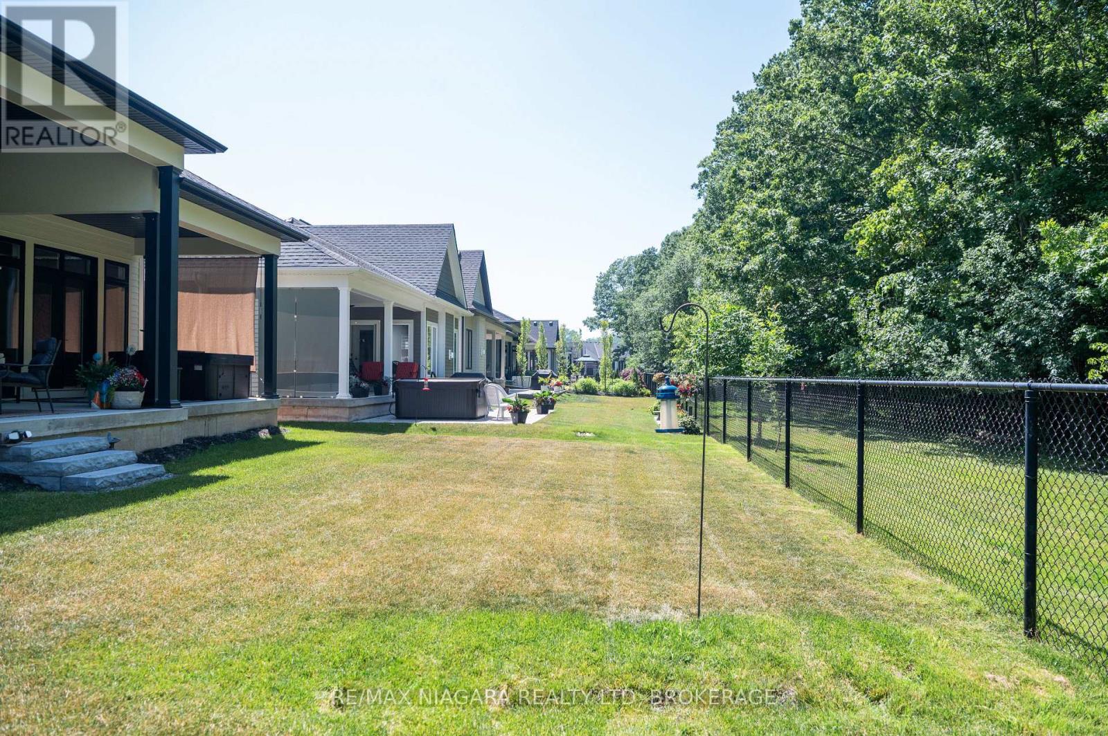 3376 Whispering Woods Trail, Fort Erie, Ontario  L0S 1N0 - Photo 44 - X12700650