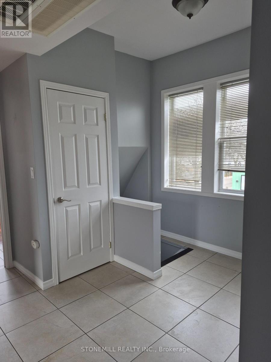 2 - 148 Ottawa Street N, Hamilton, Ontario  L8H 3Z3 - Photo 6 - X12700534