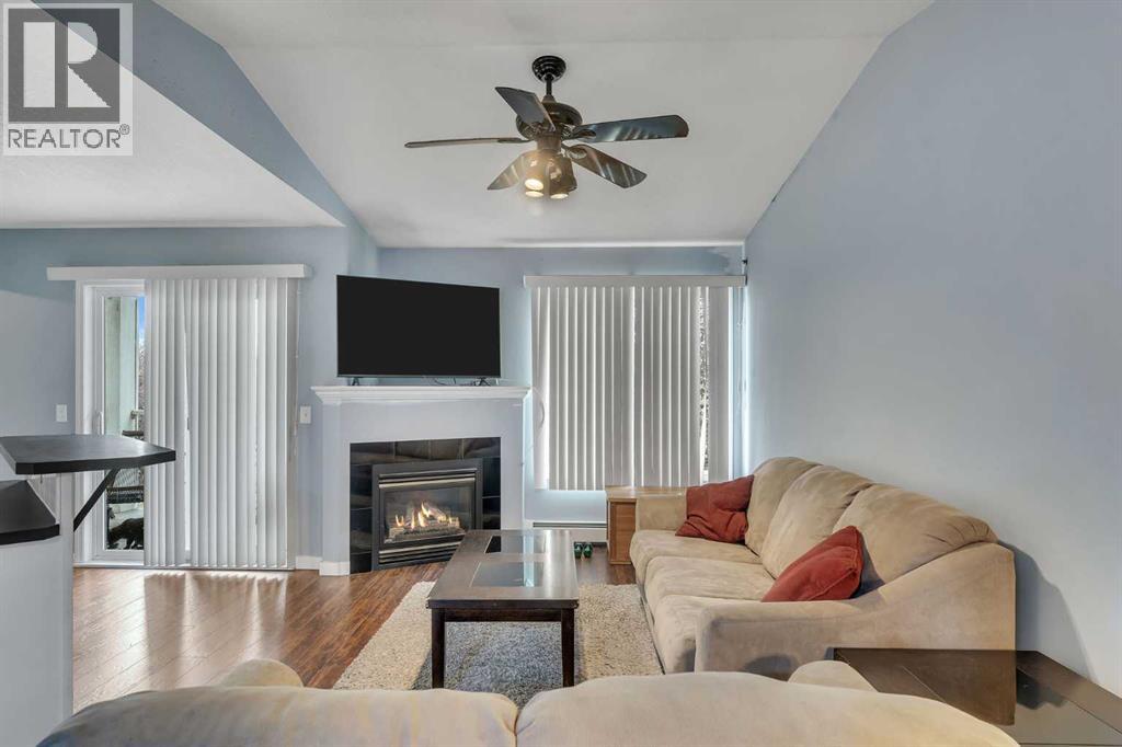 307, 1307 Valleyview Park Se, Calgary, Alberta  T2B 3R6 - Photo 3 - A2279548