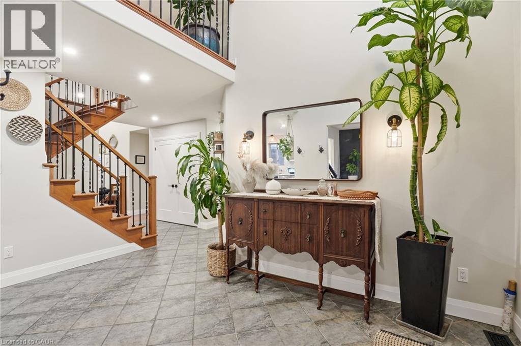 17 Krieghoff Drive, Hamilton, Ontario  L9B 2L4 - Photo 10 - 40798923