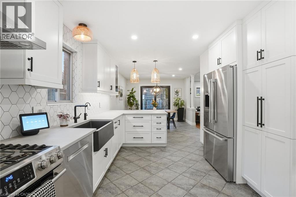 17 Krieghoff Drive, Hamilton, Ontario  L9B 2L4 - Photo 26 - 40798923