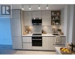 2010S - 110 BROADWAY AVENUE, Toronto, Ontario