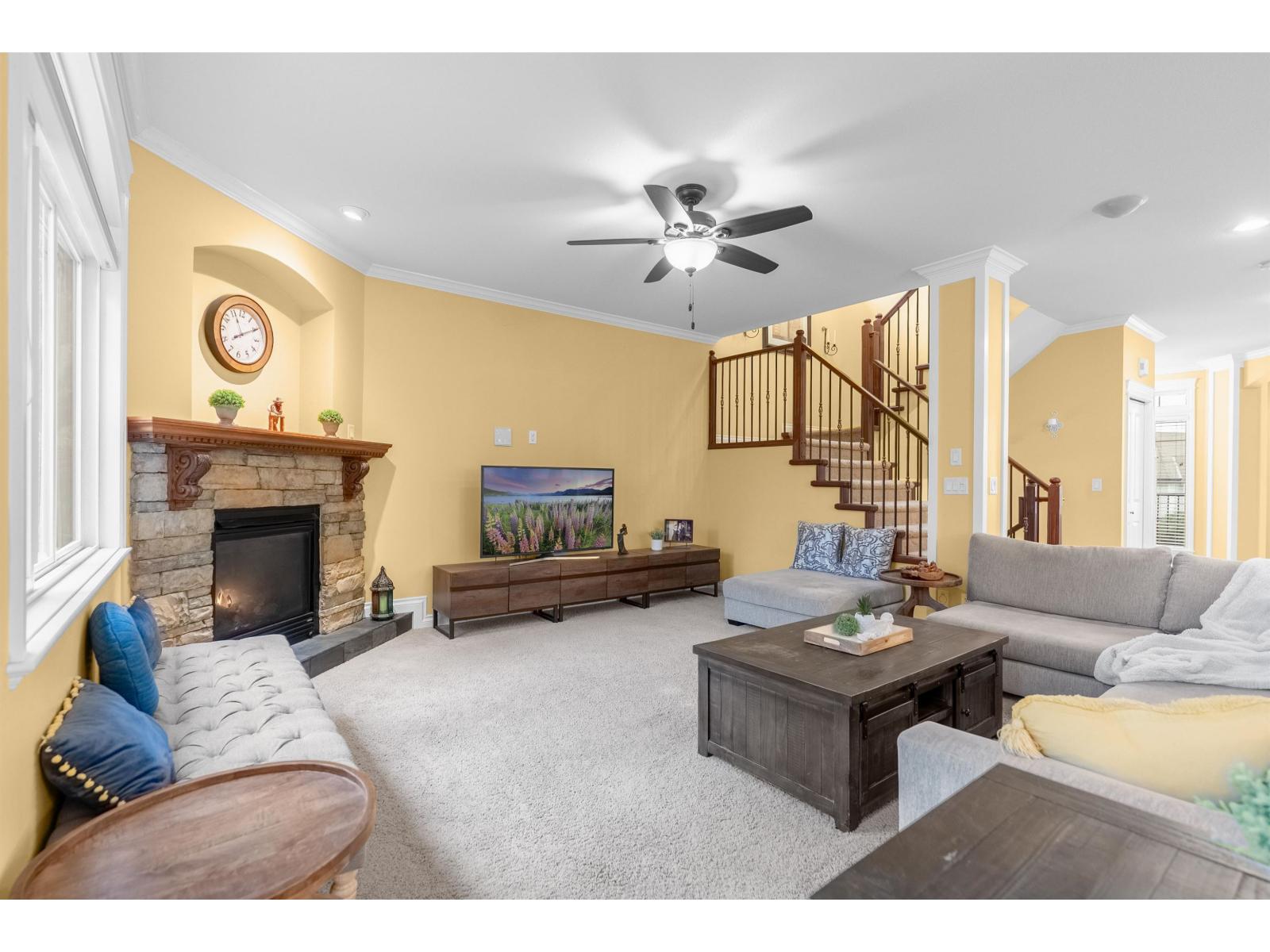 20 33925 Araki Court, Mission, British Columbia  V3V 7R4 - Photo 3 - R3079805