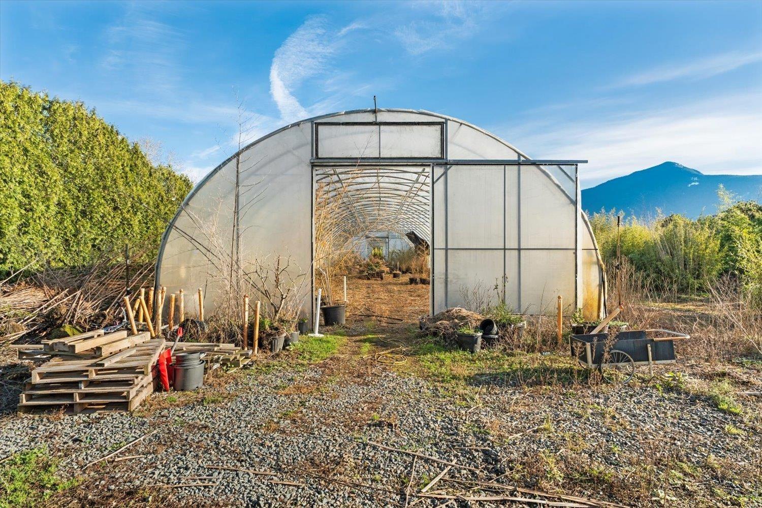 8450 Banford Road, East Chilliwack, Chilliwack, British Columbia  V2P 6H3 - Photo 2 - C8074612