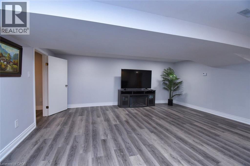 1284 Highway 54 Highway, Caledonia, Ontario  N3W 1V9 - Photo 38 - 40798452